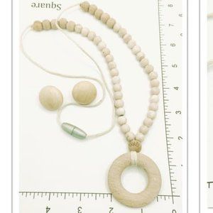 Bella Tunno wooden beaded necklace